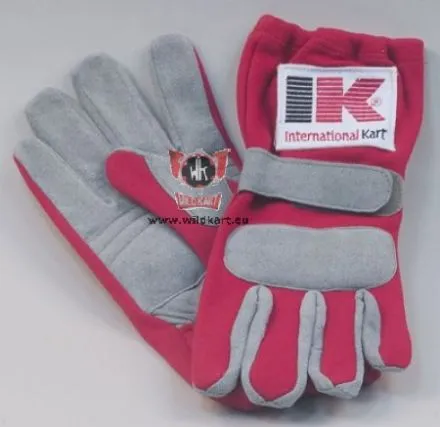 RED GLOVES SIZE M